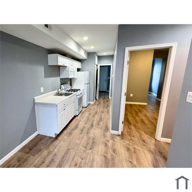 Photo - 1712 R St SE