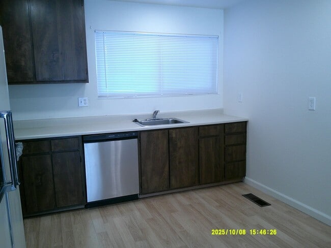Photo - 749 Beelard Dr