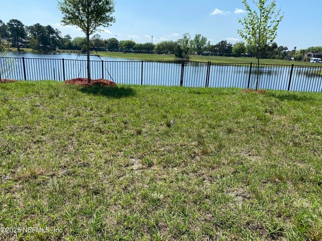 Photo - 8196 Meadow Walk Ln