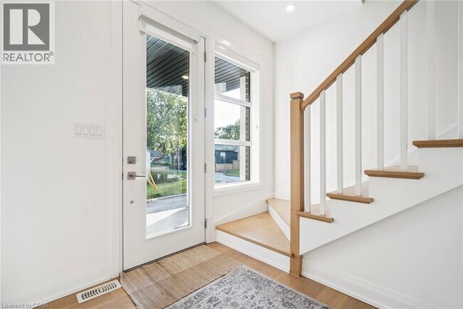 Photo - 8 Paxton Ave