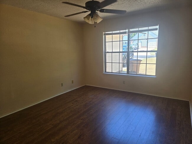 9403 Kempler Dr Unit A