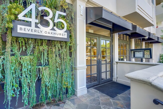 Photo - 435 N Oakhurst Dr Unit 303