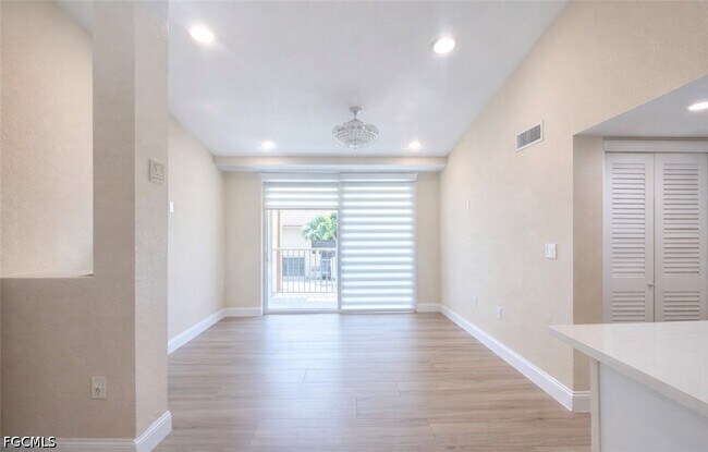 Photo - 4122 Residence Drive Unit 117