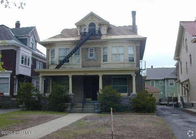 Building Photo - 1330 Union St Rental