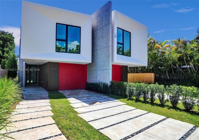 Photo - 3645 SW 1st Ave