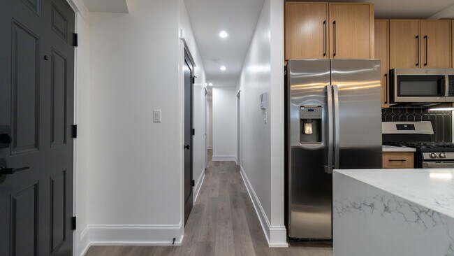 Photo - 4745 N Beacon St Unit GS