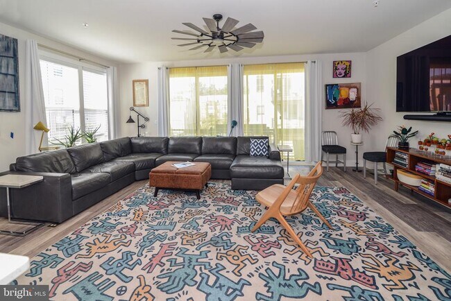 Photo - 12028 N Shore Dr
