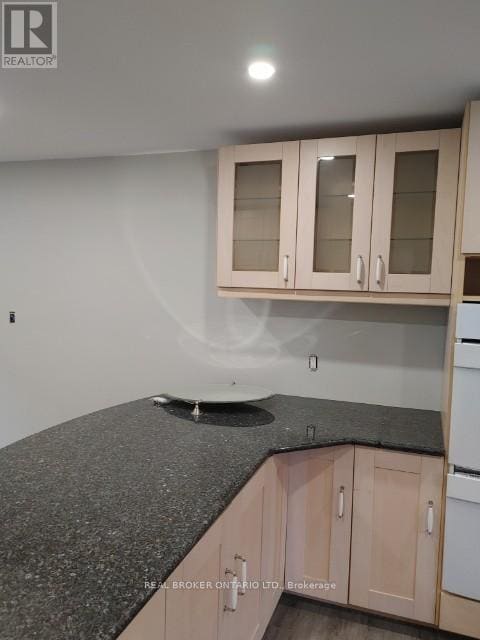 Photo - 131 Bell Ave Unit 1