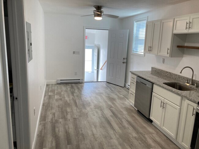 Photo - 181 S Main Street