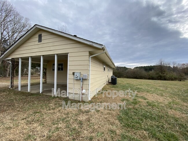 Photo - 10514 Robert E. Lee Drive