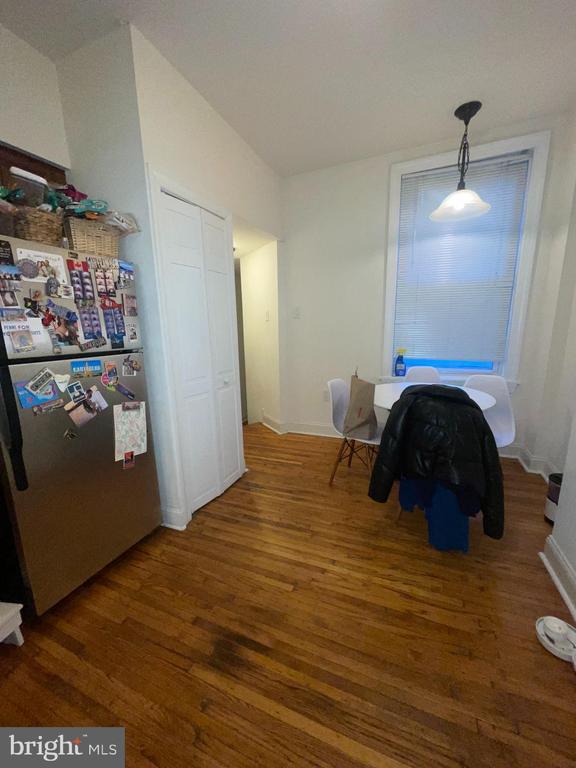 Photo - 129 S 18th St Unidad 2F