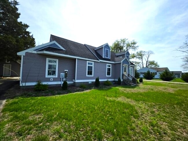 Photo - 25711 Delmar Rd