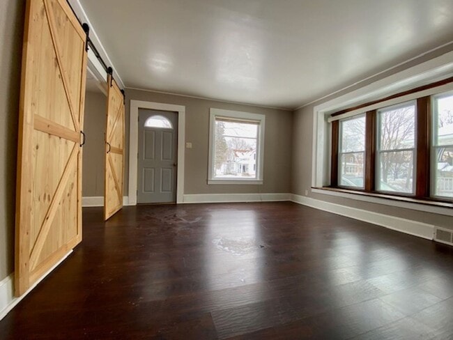 Photo - 714 4th St Townhome