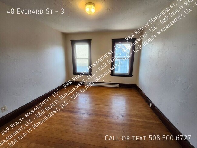 Photo - 48 Everard St Unit 3