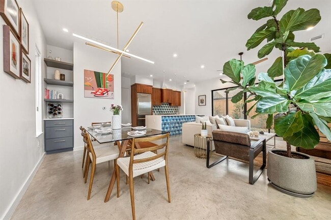 Photo - 2509 Durwood St