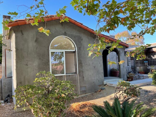 Photo - 2616 Lomita St House