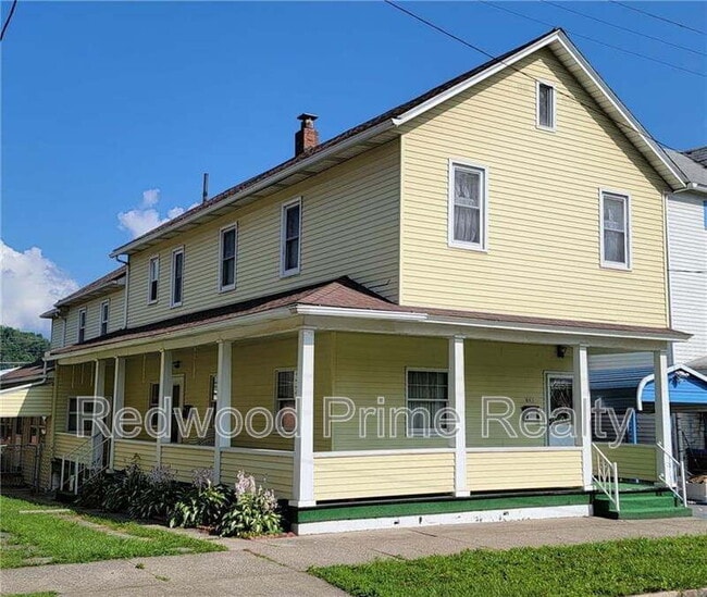Photo - 645 Coleman Ave