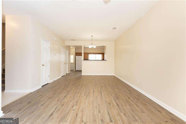 Photo - 1471 Riverrock Trail SW