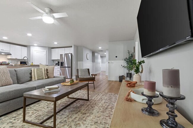 171 E Red Rock St Unit SI ID1250662P