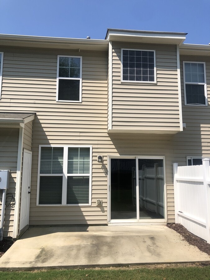 Photo - 202 Leighann Ridge Ln