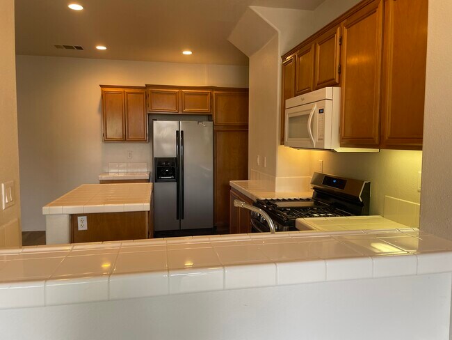 Photo - 27956 John F Kennedy Dr Unit B