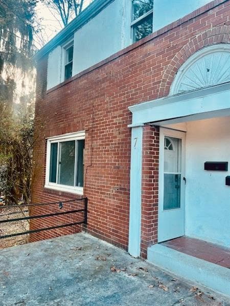 Building Photo - 7 Craig Ct