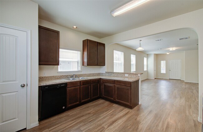 Photo - 10410 Solitude Way