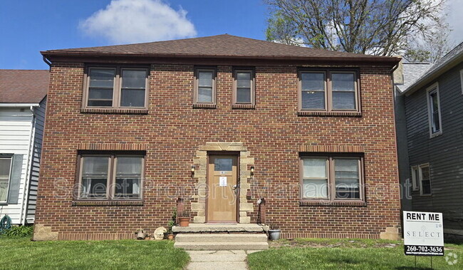 Building Photo - 1033 Edgewater Ave Unit #4 Rental