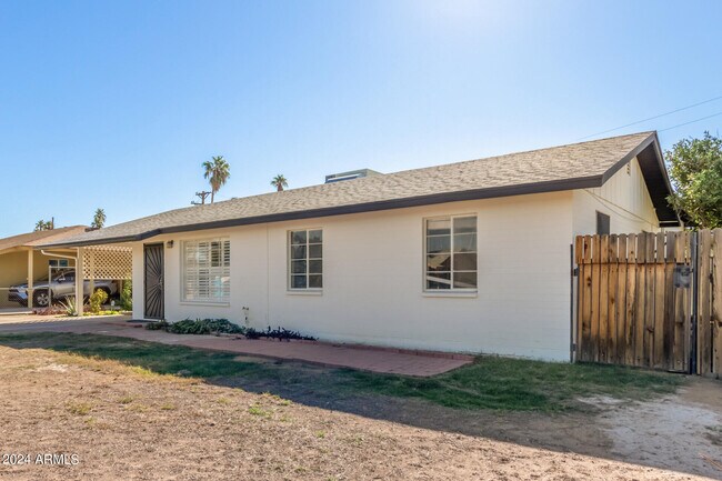 Photo - 3519 W Orchid Ln