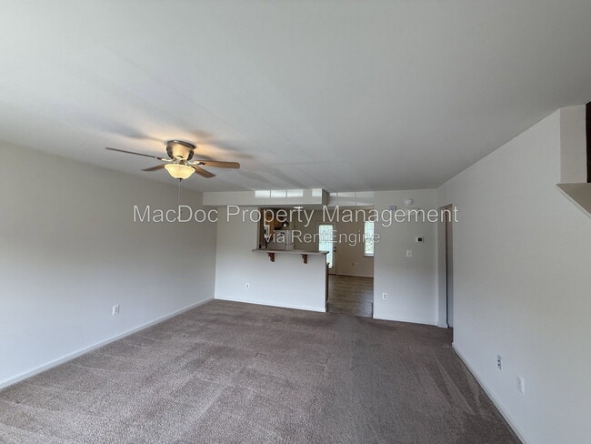 Photo - 219 Merrill Ct