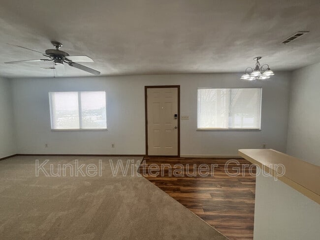 Photo - 262 Eagle Ridge