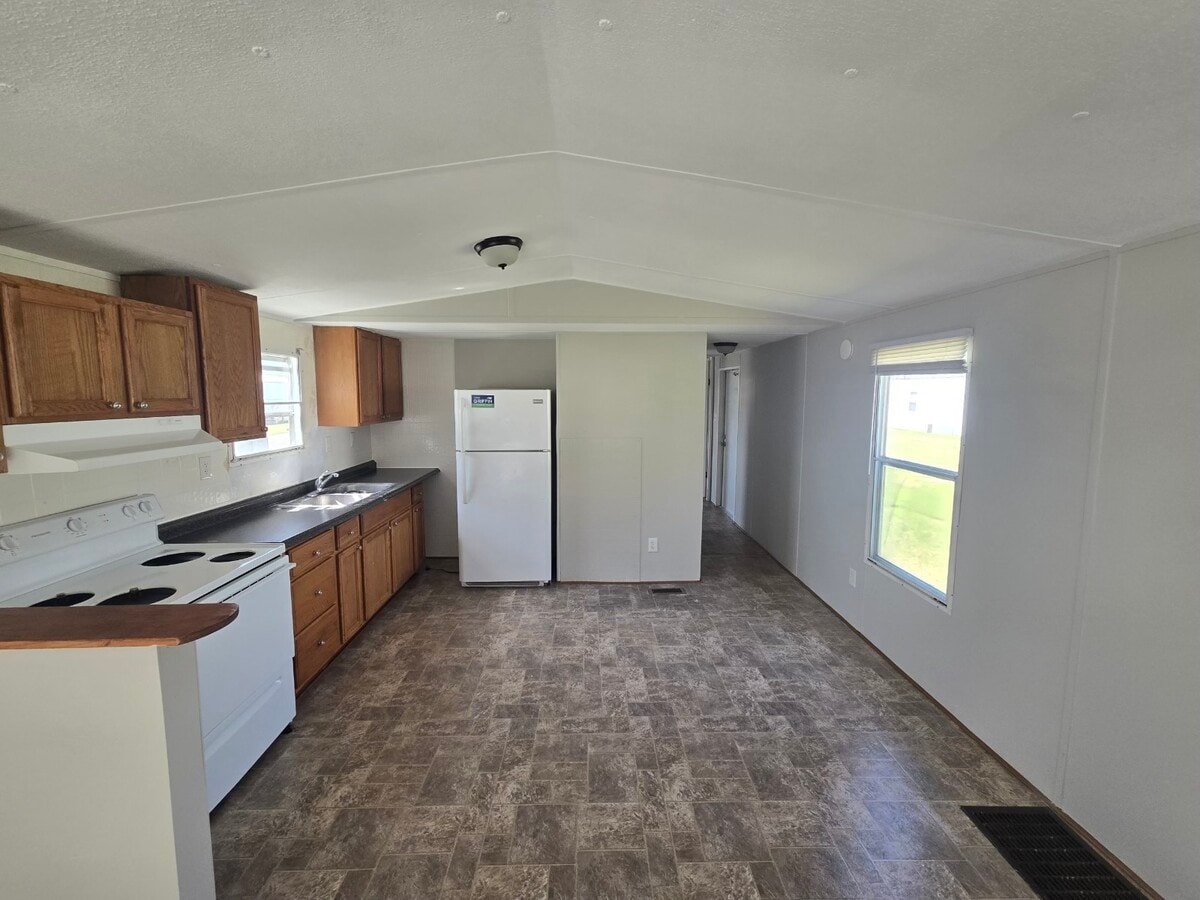 Photo - 129 Jodoc Dr