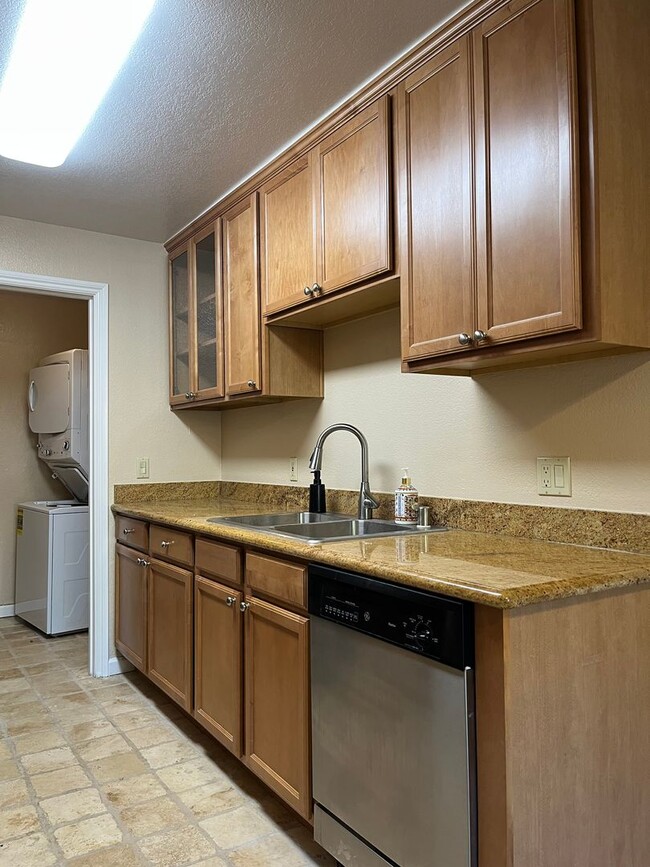 Photo - 2 Bedroom Condo in Quiet, Gated Community