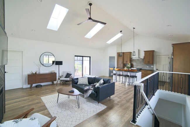 Photo - 1830 22nd St S