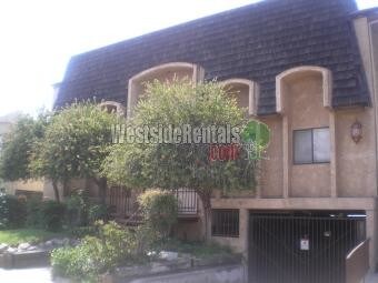 Photo - 6145 Whitsett Ave