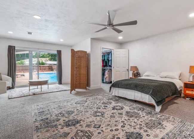 Photo - 27 Hickory Ave