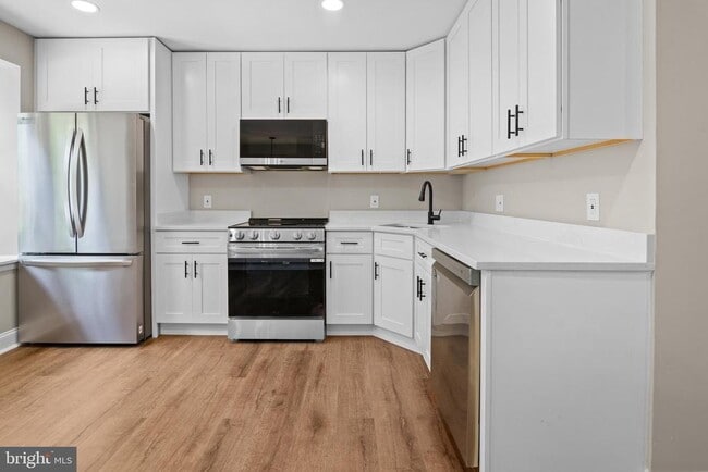 Photo - 2613 Ebony Rd
