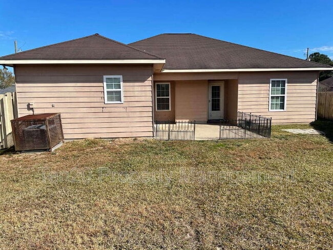 Photo - 5715 Boby Dr