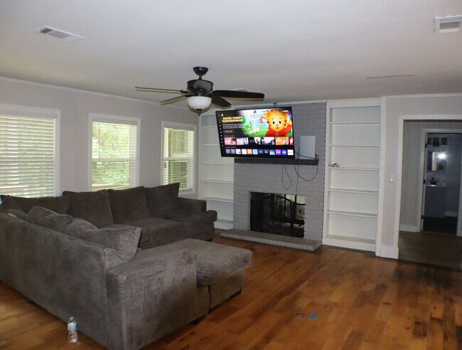 Photo - Clear Creek Dr