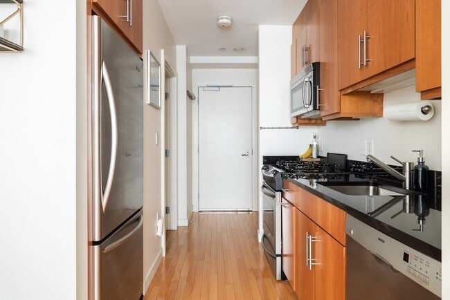 Photo - 80 Broad St Unit 505