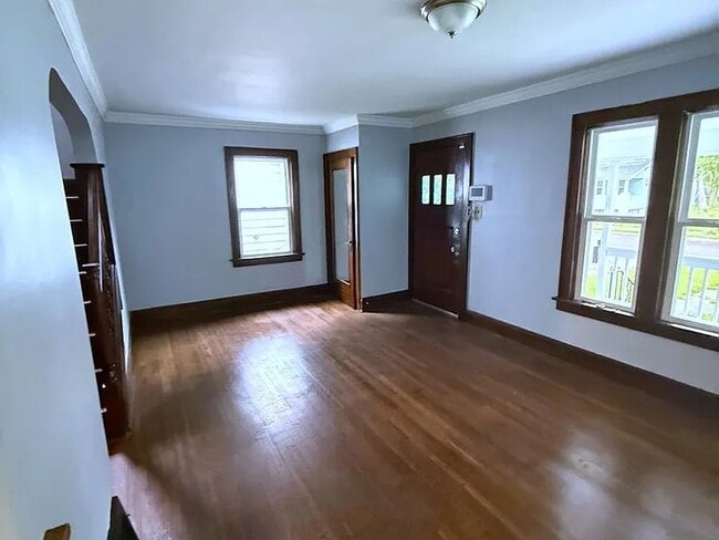 420 Grace Ave