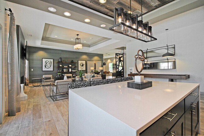 Photo - Midtown Pointe Apartments