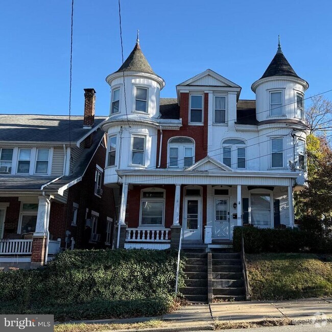 Building Photo - 214 N Reading Ave Rental