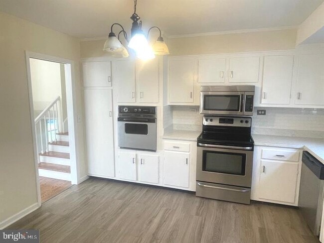 Photo - 13008 Woodburn Dr