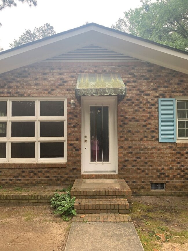 Elm Avenue (13001), Laurinburg, NC 28352 - Elm Avenue (13001), Laurinburg, NC 28352 Apartamento Unidad C