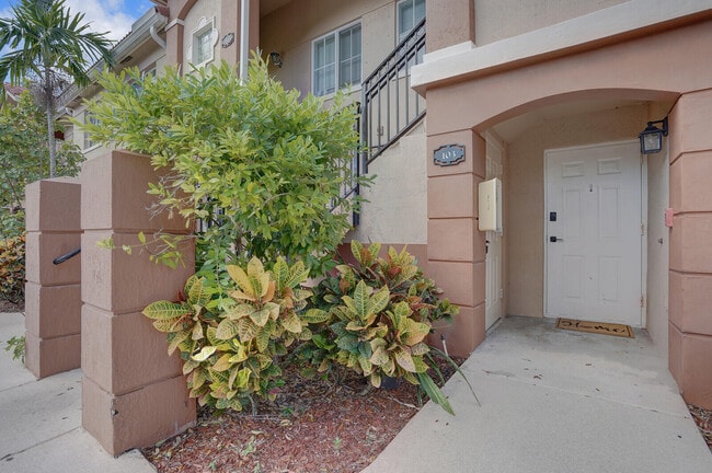Building Photo - 3474 Briar Bay Blvd Unit 103