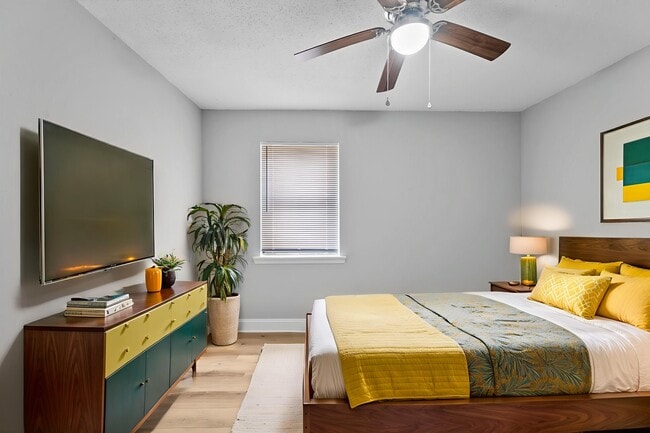 Photo - Pineview Apartments