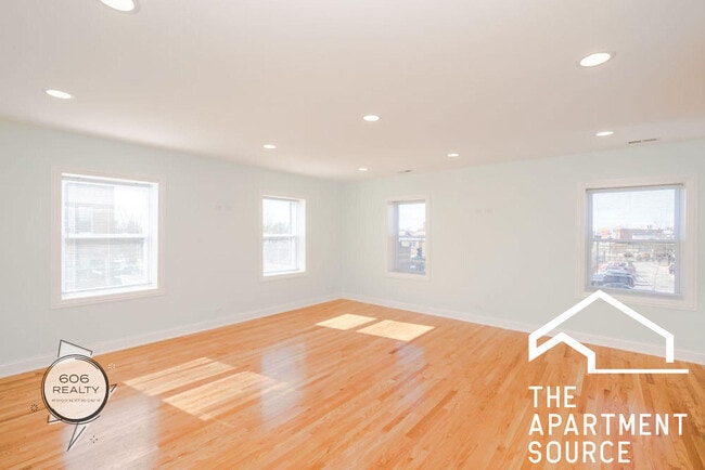 Photo - 4456 W Diversey Ave Unit 2
