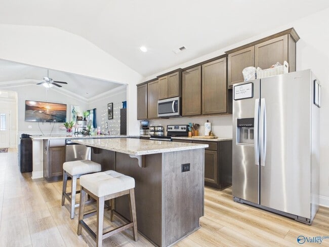 Photo - 8207 NW Stone Mill Dr