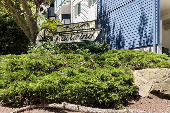 Photo - 3711 26th Pl W